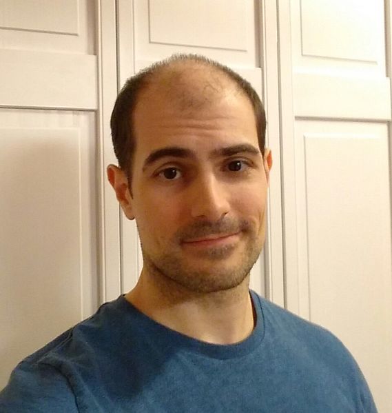 File:2019 04.jpg